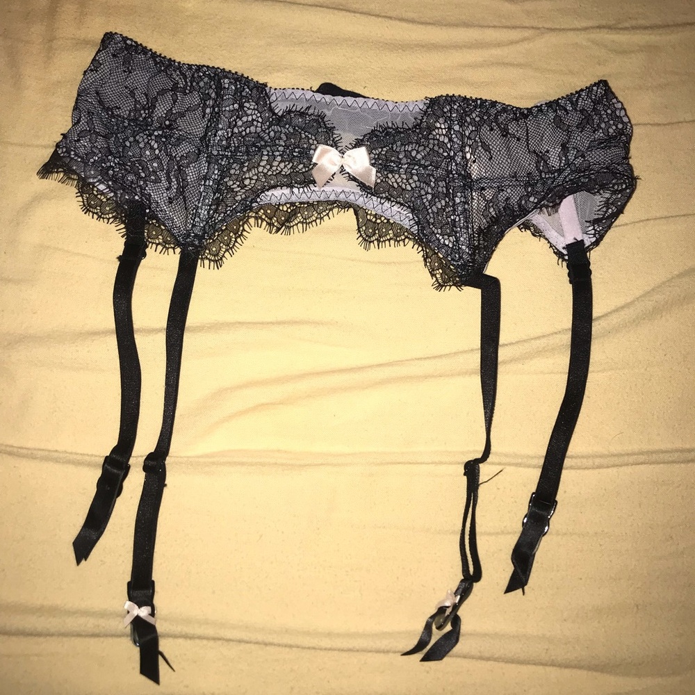 Victoria Secret garter